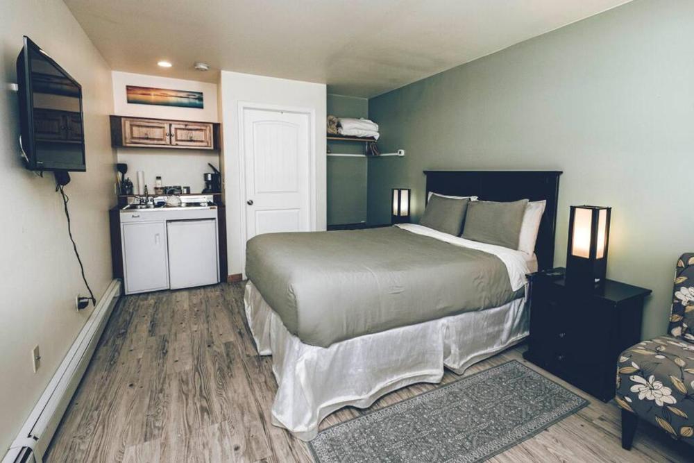 One-Bedroom Apartment interior